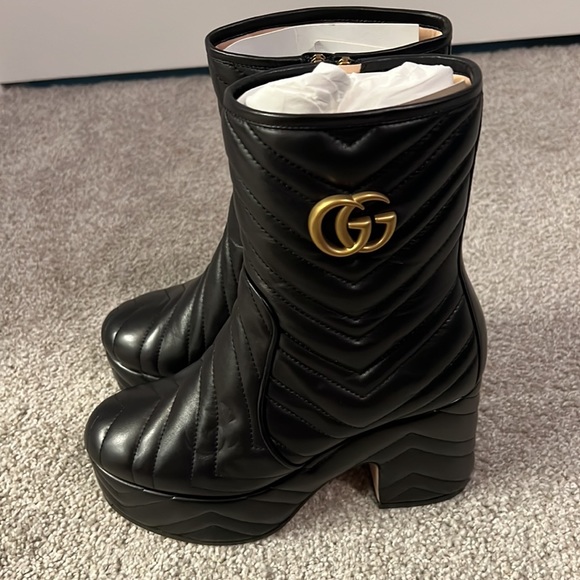 Nappa Charlotte Gucci black booties - Picture 3 of 4